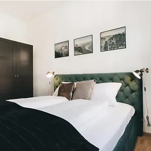  Apartment Residenz Dresden direkt an der Frauenkirche und dem Neumarkt, inklusive NETFLIX Deutschland